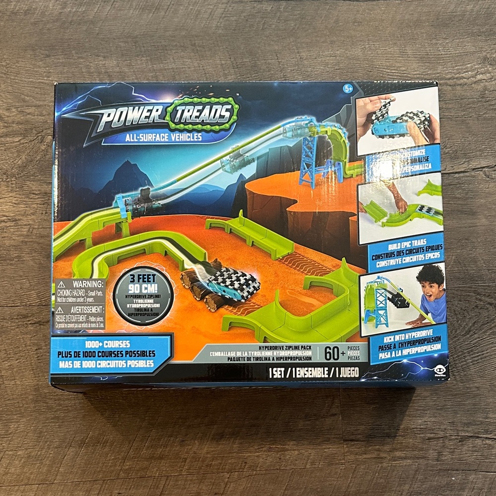 WowWee Power Treads All-Surface Vehicles Hyperdrive Zipline Race‎ Track Playset